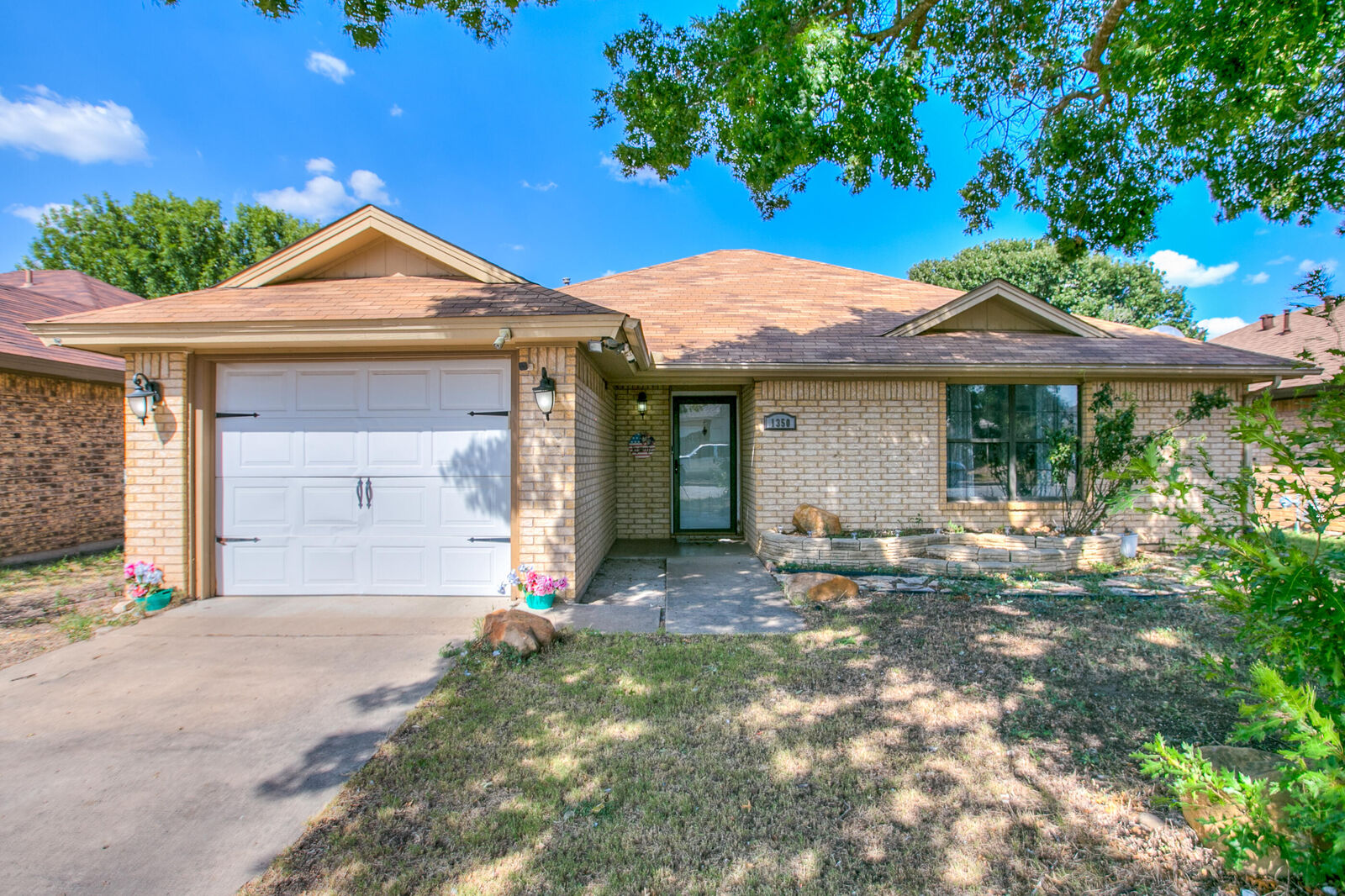 Property Photo:  1350 Fox Hollow Street  TX 76905 