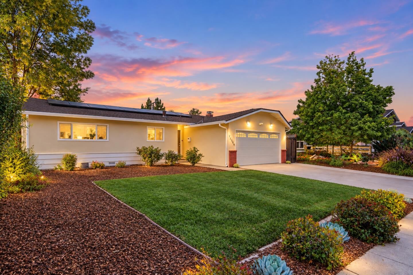 Property Photo:  1709 Canna Lane  CA 95124 