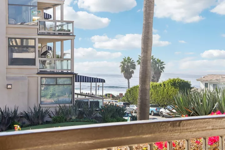 Property Photo:  464 Prospect St 101  CA 92037 