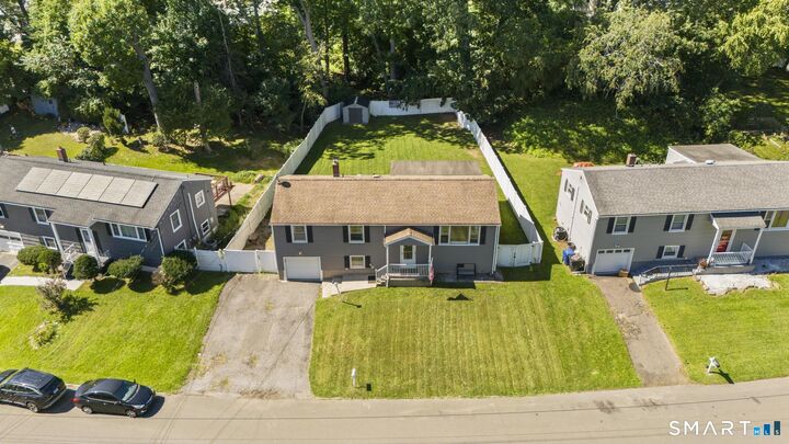 Property Photo: 150 Hilltop Lane CT 06516