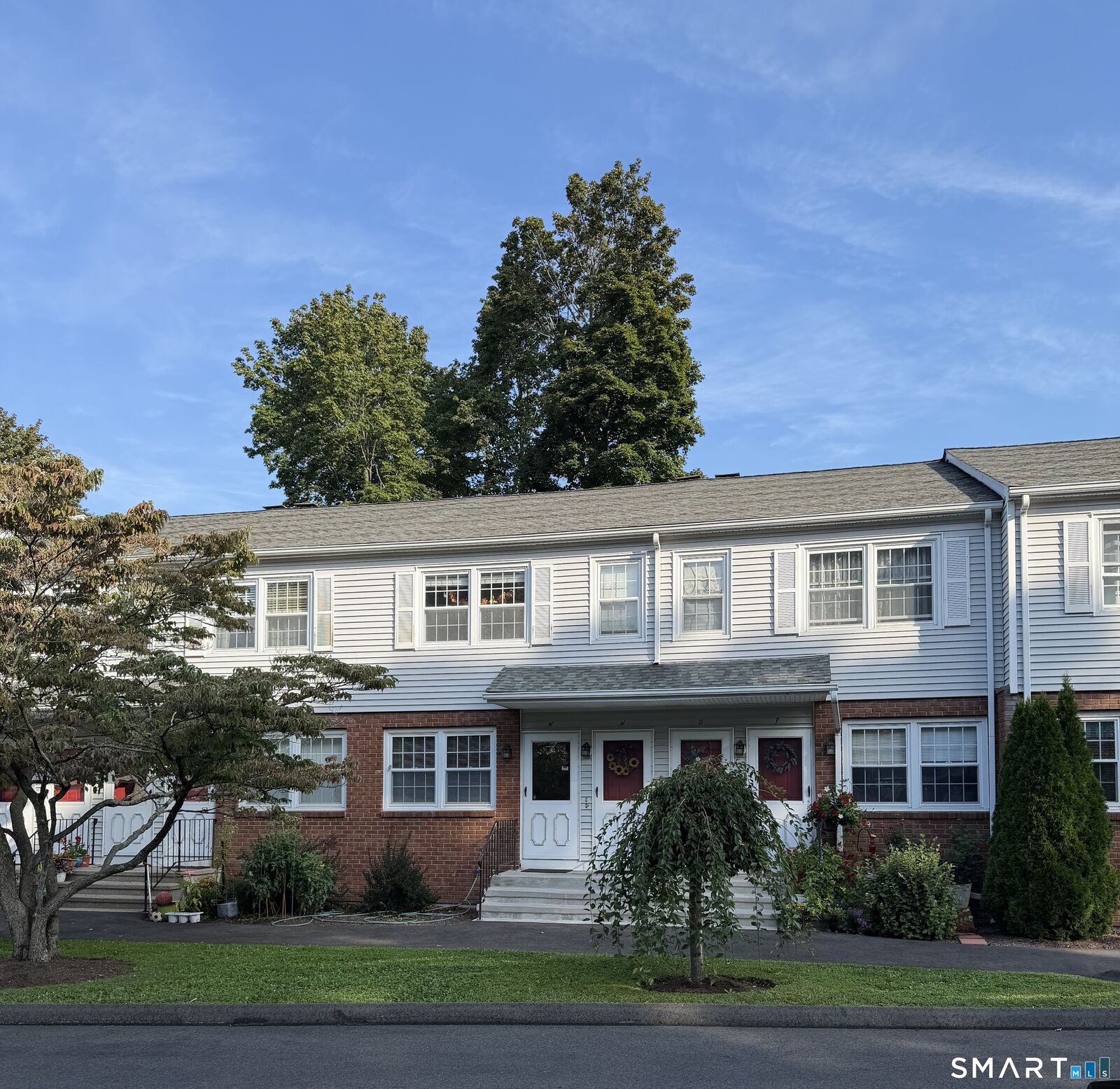 Property Photo:  310 Booth Street M  CT 06614 