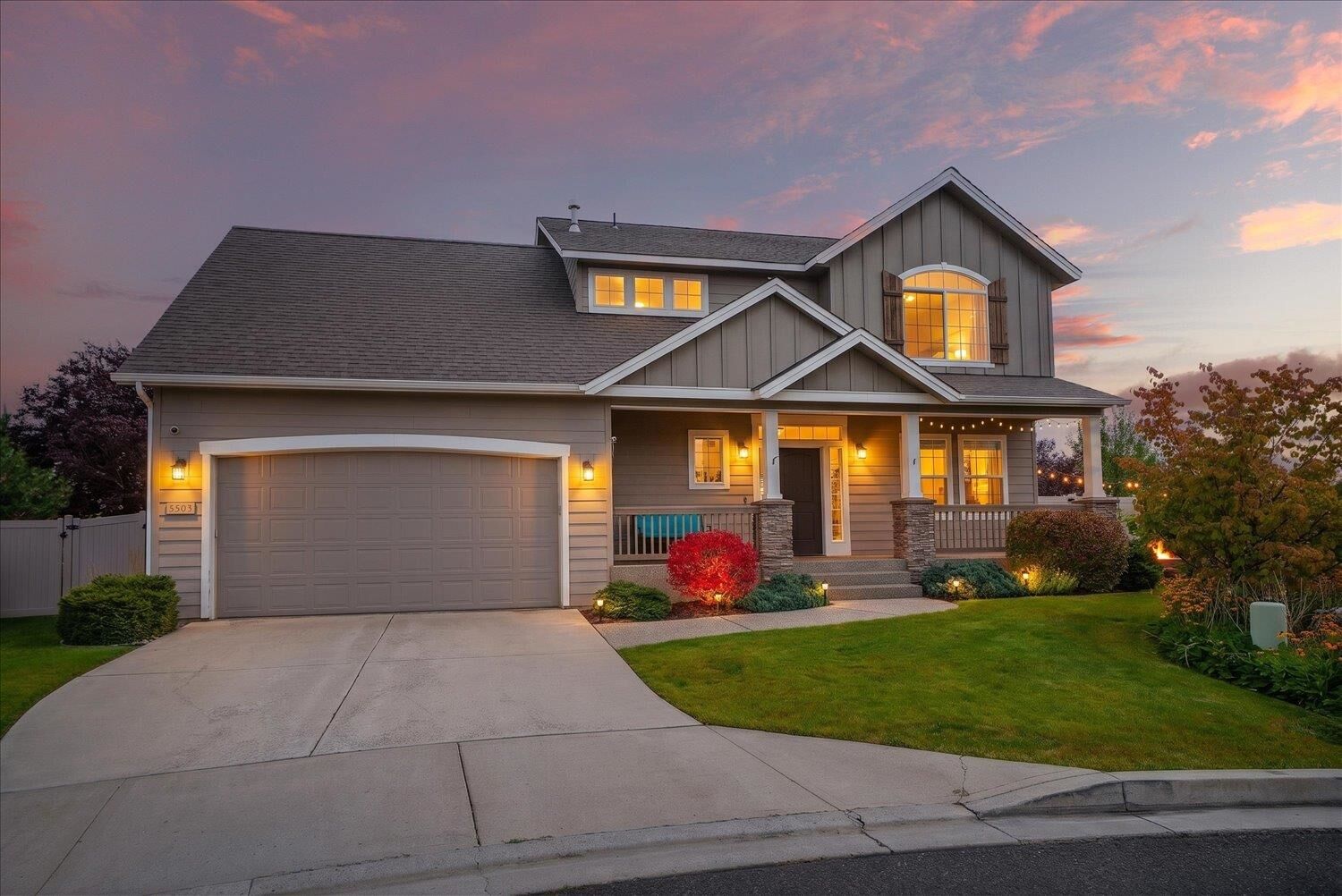 Property Photo:  5503 S Oakridge Dr  WA 99224 