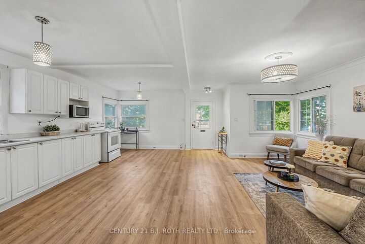 Property Photo:  167 Laclie Street  ON L3V 4N3 