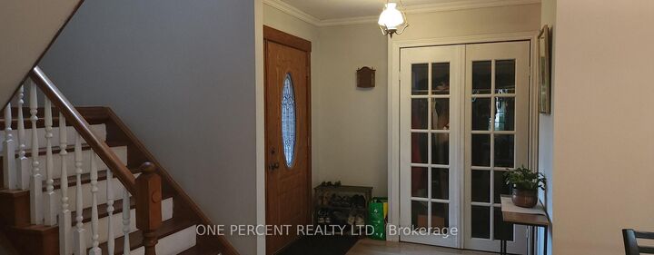 Property Photo: 86 Haliburton Road ON N6K 3C4