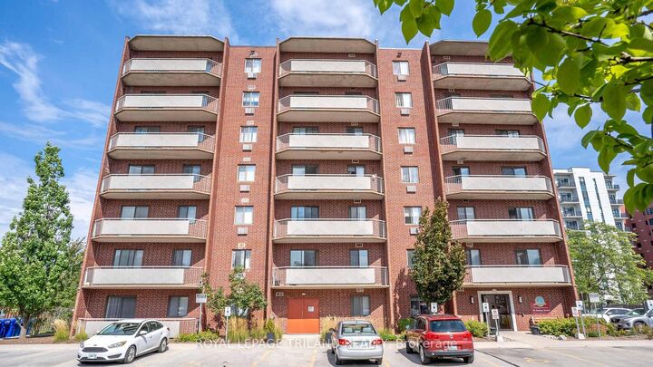 Property Photo:  75 Huxley Street 301  ON N6J 4W7 