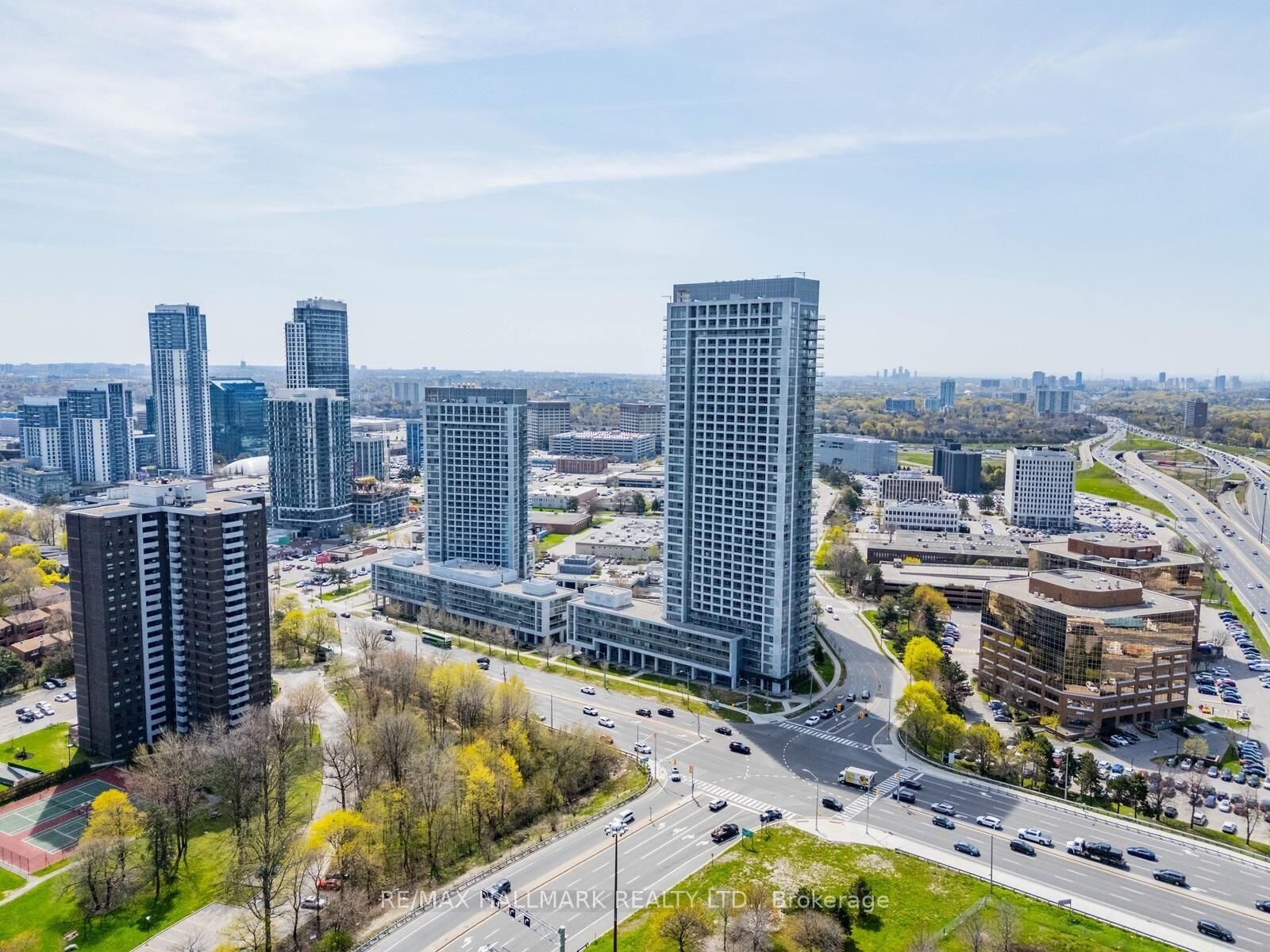 Property Photo:  2015 Sheppard Avenue E 407  ON M2J 0B3 
