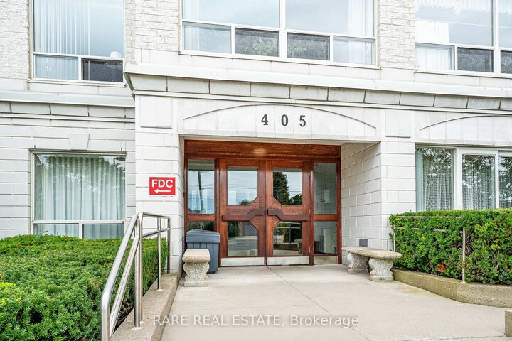 Property Photo:  405 Erb Street W 403  ON N2L 1W7 