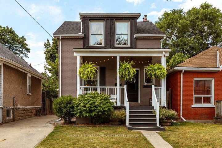 Property Photo:  139 Belmont Avenue  ON L8L 7M4 