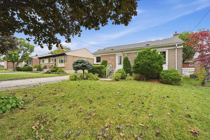 Property Photo:  354 East 37th Street  ON L8V 4B6 