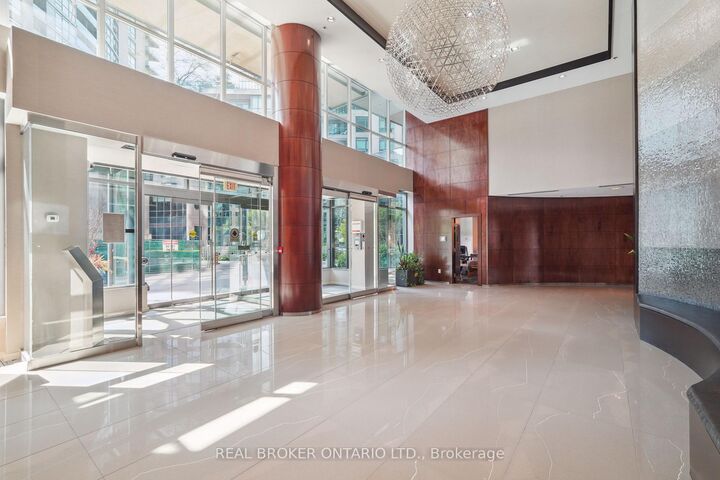 Property Photo:  231 Fort York Boulevard 615  ON M5V 1B2 