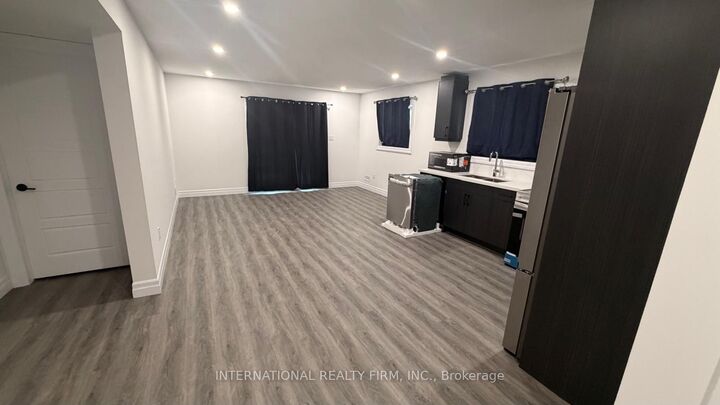 Property Photo:  891 Darnley Boulevard Basement  ON N6M 0L9 