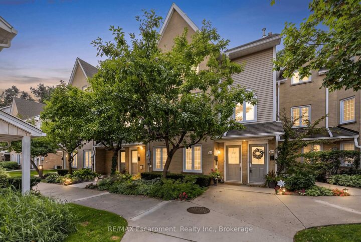 Property Photo:  2110 Cleaver Avenue 218  ON L7M 3Z3 