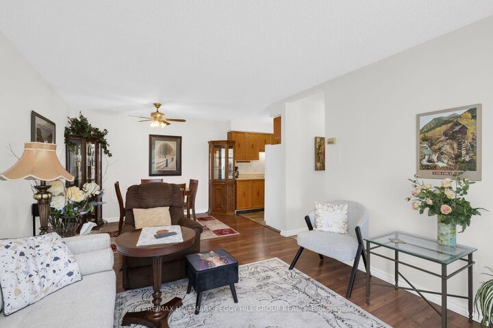 Property Photo:  10B Coulter Street 211  ON L4N 6S1 