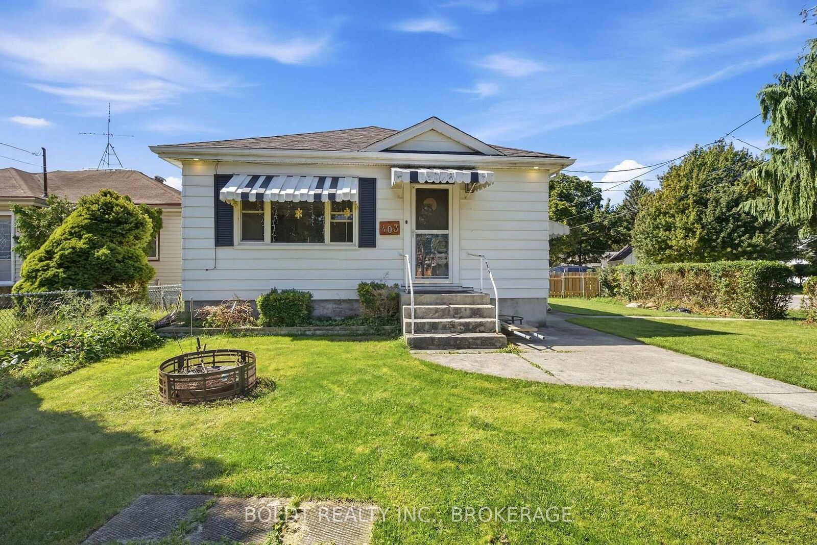 Property Photo:  403 Grantham Avenue Upper  ON L2M 5B3 