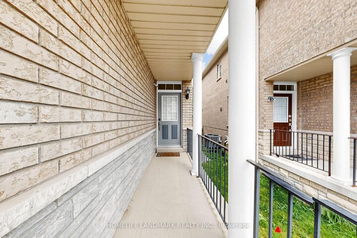 Property Photo: 17 Shell Court ON L4S 0B1