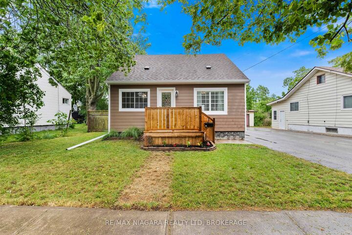 Property Photo:  3 Osborne Street  ON L2A 3X8 