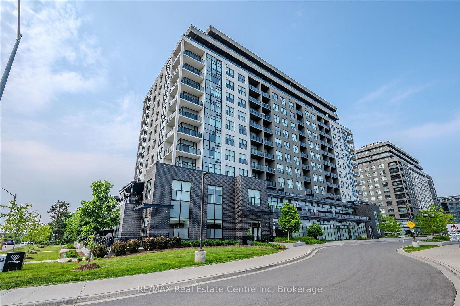 Property Photo:  1878 Gordon Street 605  ON N1L 0P4 