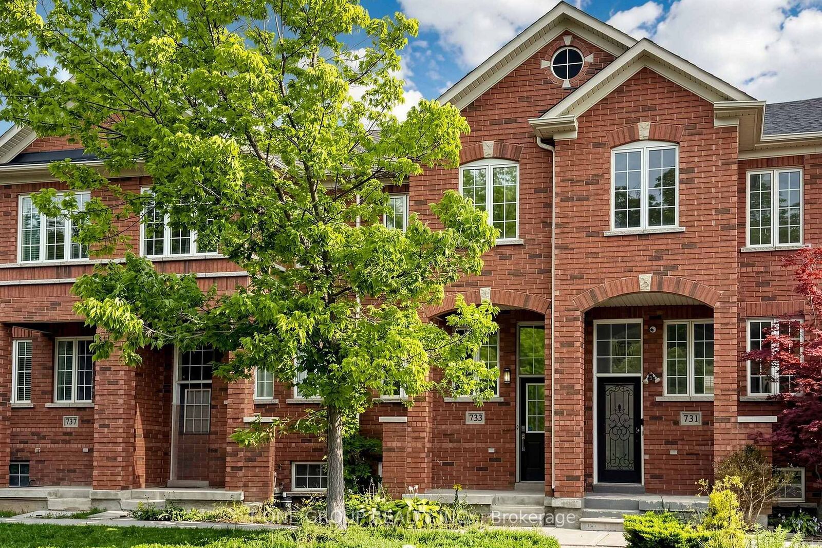 Property Photo:  733 Cornell Rouge Boulevard  ON L6B 0K1 