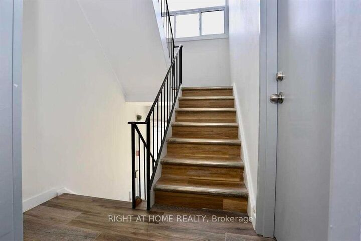 Property Photo:  394 Thiel Street 3  ON N5W 4P8 