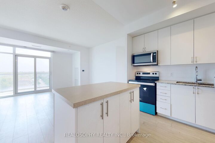 Property Photo:  3220 Sheppard Avenue E 909  ON M1T 0B7 
