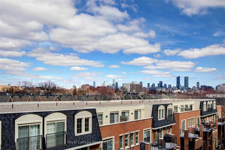 Property Photo:  1000 King Street W 517  ON M6K 3N1 
