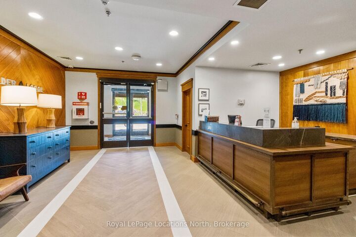Property Photo:  152 Jozo Weider Boulevard 229  ON L9Y 0V2 