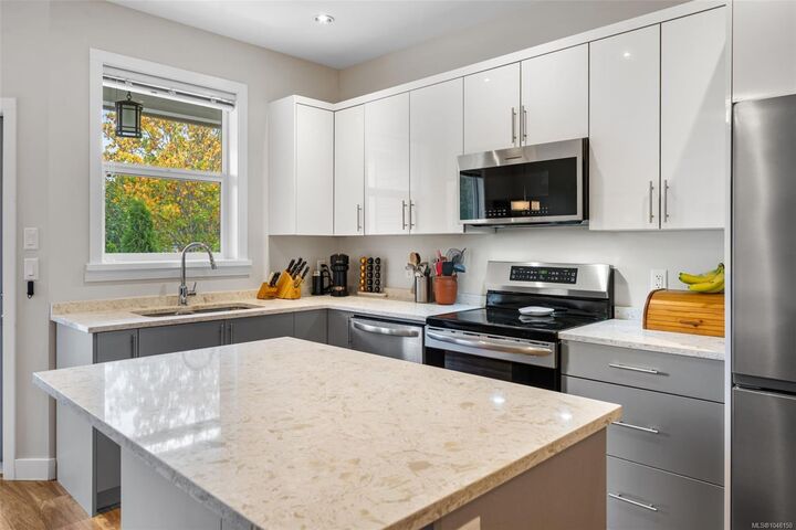 Property Photo:  6800 Grant Rd W #115  BC V9Z 1K6 