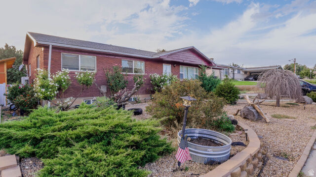 Property Photo:  828 S 210 W  UT 84058 