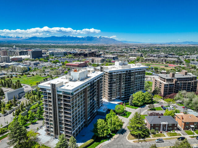 Property Photo: 241 N Vine St 1204W UT 84103