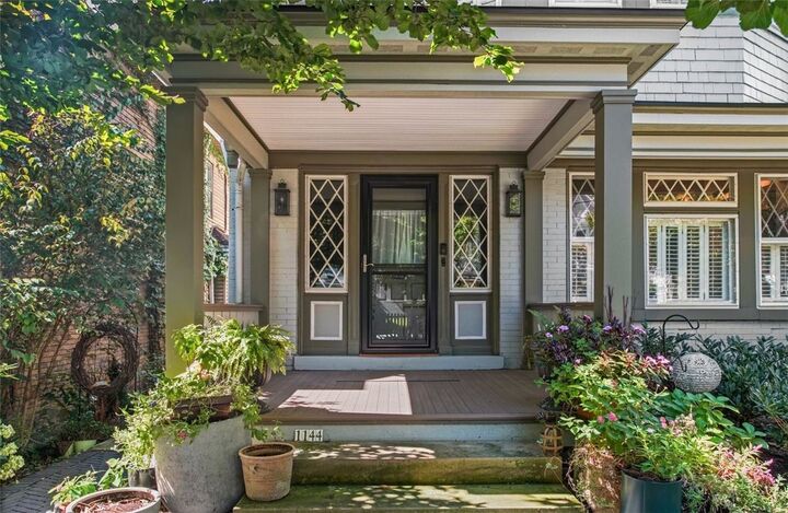 Property Photo:  1144 Wightman Street  PA 15217 