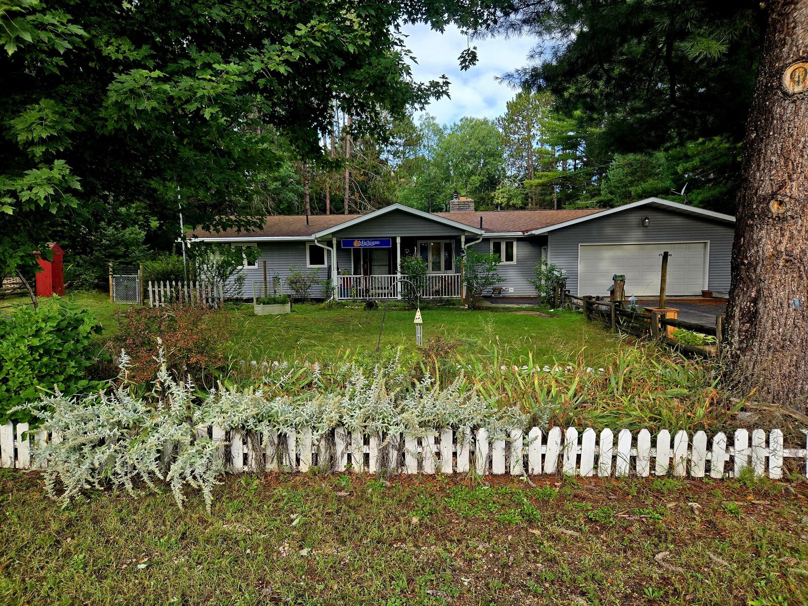 Property Photo:  11563 Lancewood Drive  MI 48653 
