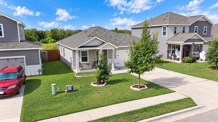 Property Photo:  130 Satsuma Lane  TX 78640 