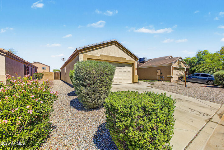 Property Photo:  6642 E Flynn Avenue  AZ 85132 