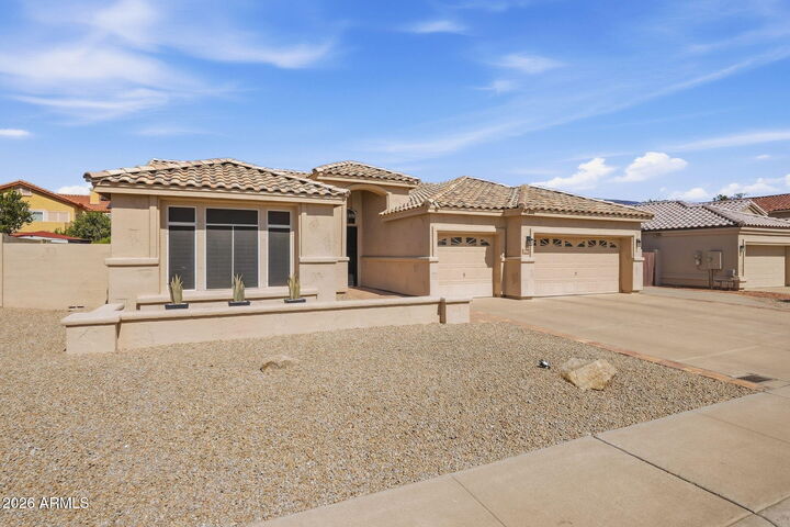 Property Photo:  3408 E Granite View Drive  AZ 85044 