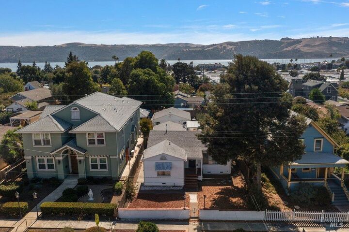 Property Photo: 428 E I Street CA 94510