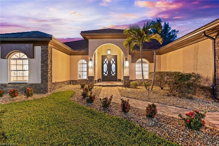 Property Photo: 3810 SW 19th Pl FL 33914