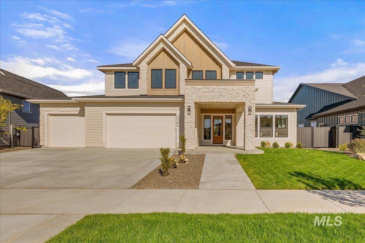 Property Photo:  5164 W May Jay Dr  ID 83616 