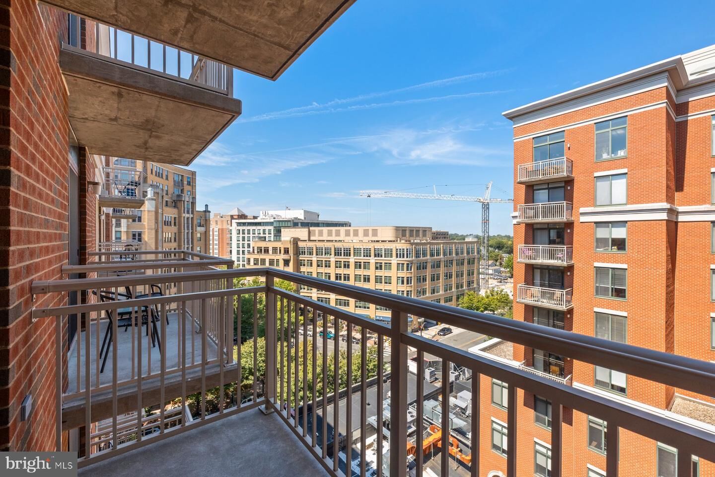 Property Photo: 1205 N Garfield Street 911 VA 22201