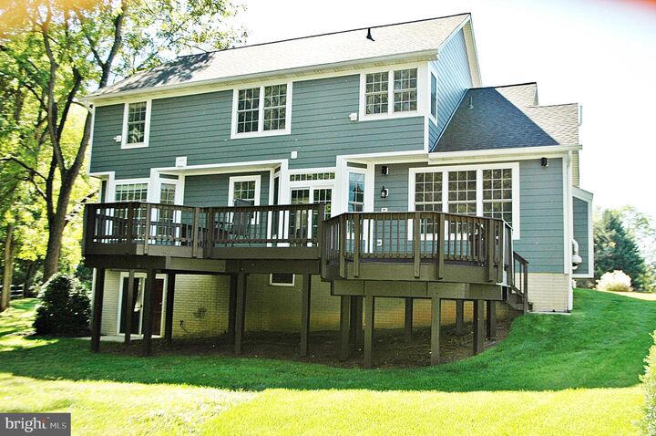 Property Photo: 410 Londontowne Court MD 21740