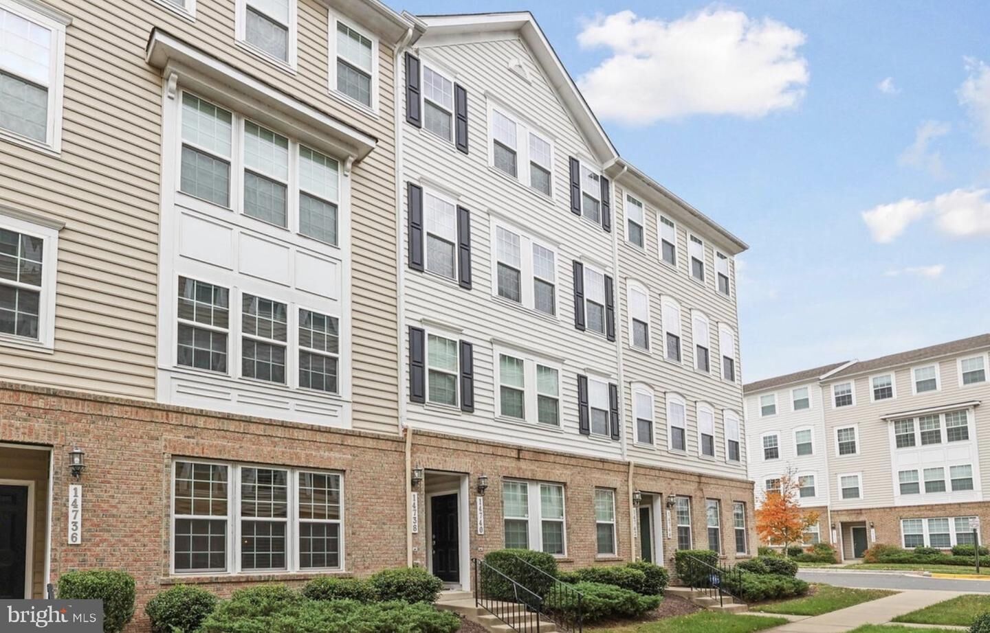 Property Photo:  14738 Mason Creek Circle 29  VA 22191 