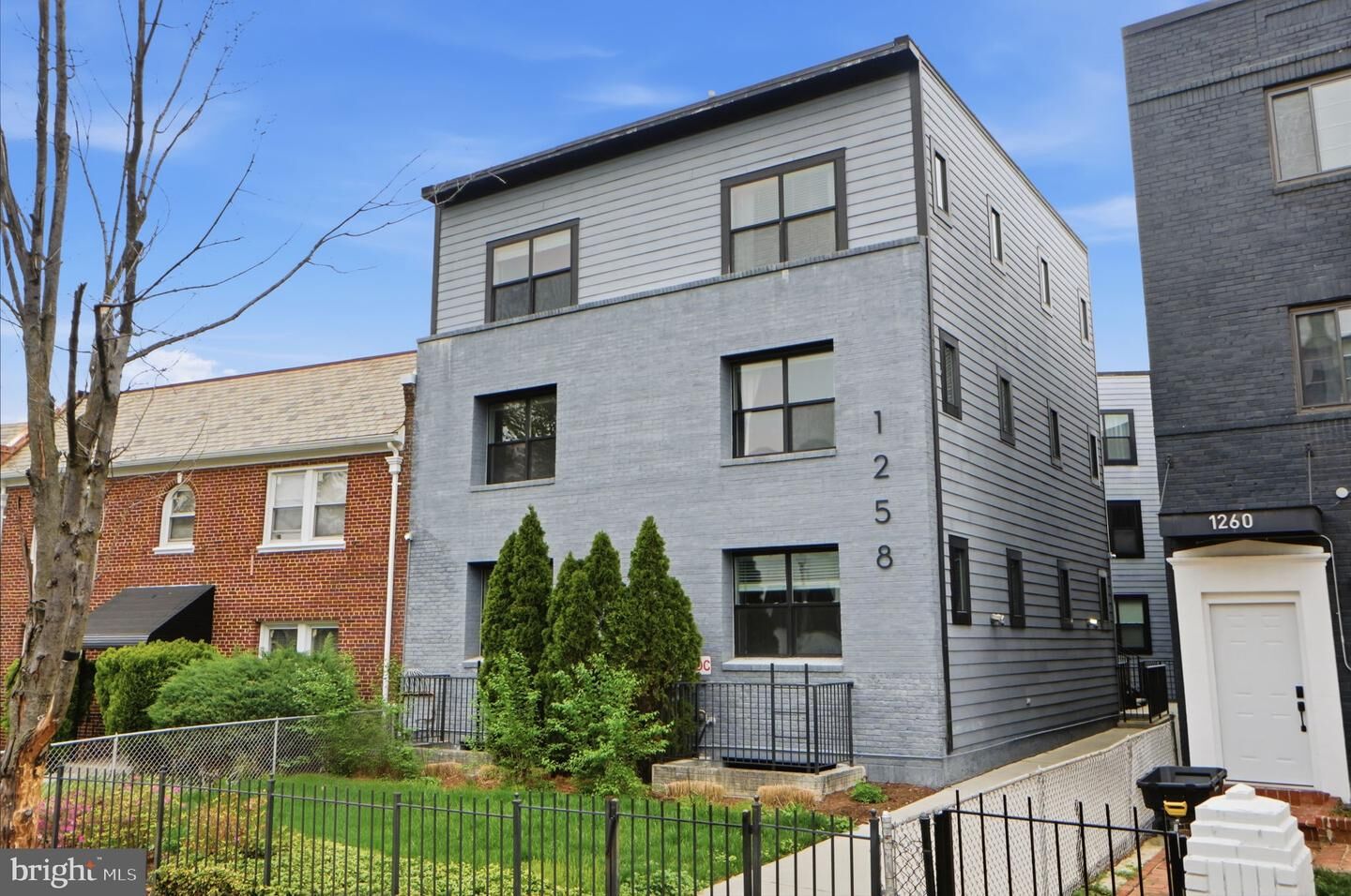 Property Photo:  1258 Holbrook Terrace NE 5  DC 20002 