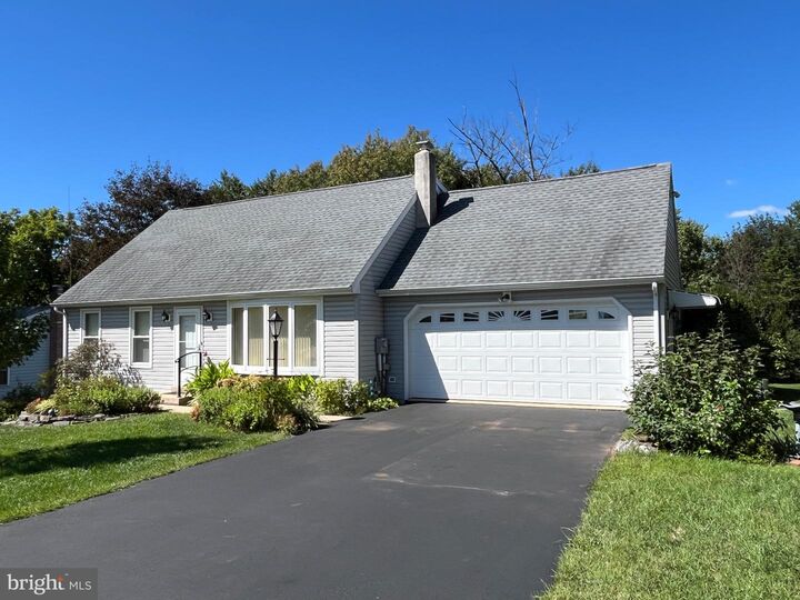 Property Photo: 4674 Pheasant Run N PA 19606