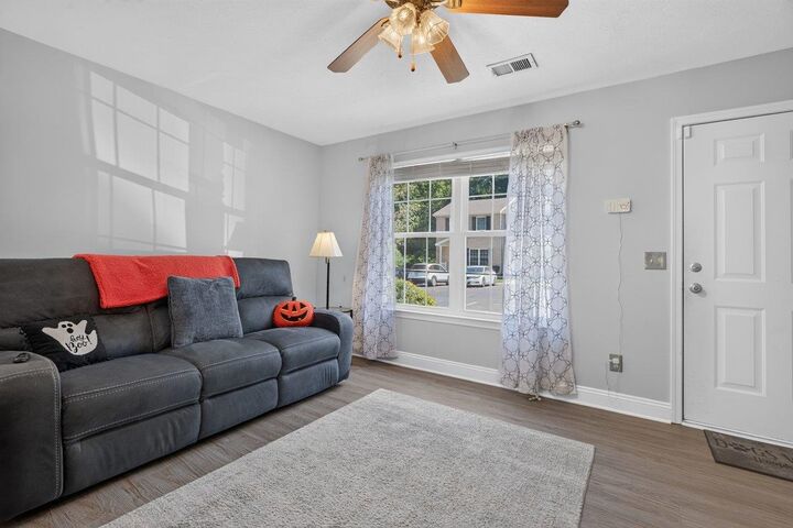 Property Photo:  105 C 13th St  VA 24441 