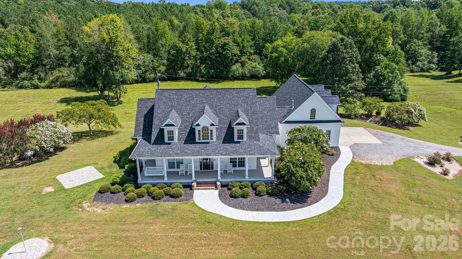 Property Photo: 940 Wade Funderburk Road SC 29728