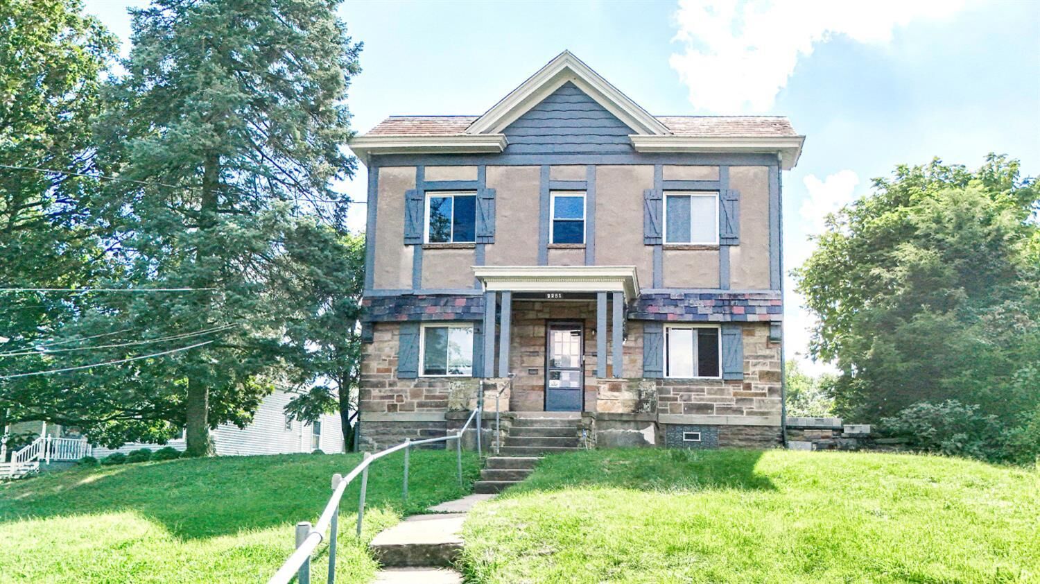 Property Photo: 2251 Harrison Avenue OH 45211