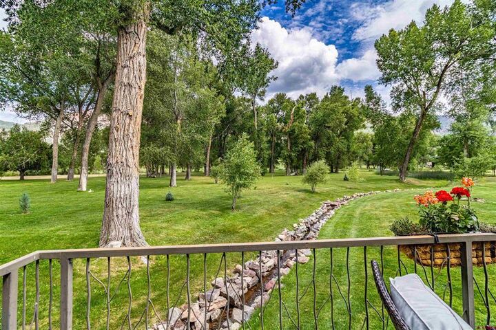Property Photo: 20 & 38 Cove Way CO 81301