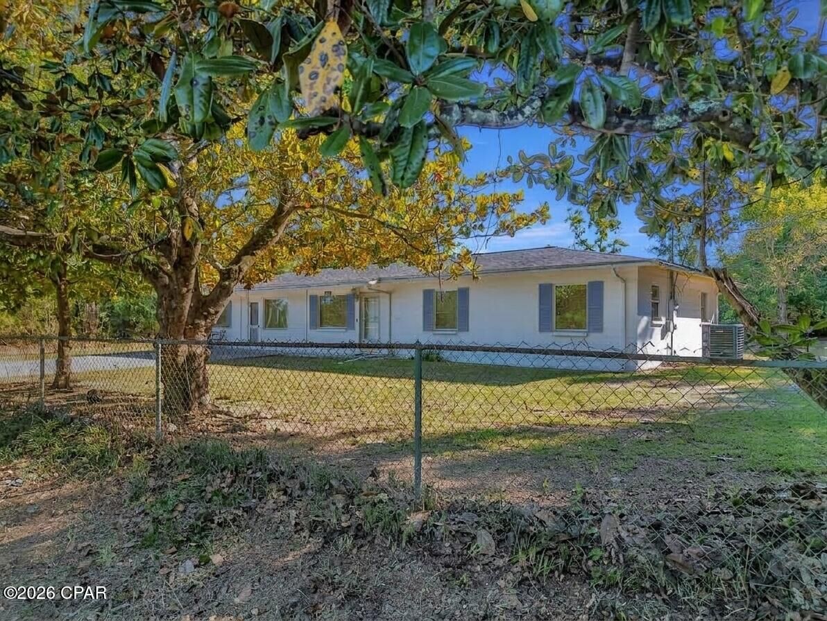 Property Photo: 9541 Stauber Lane FL 32466