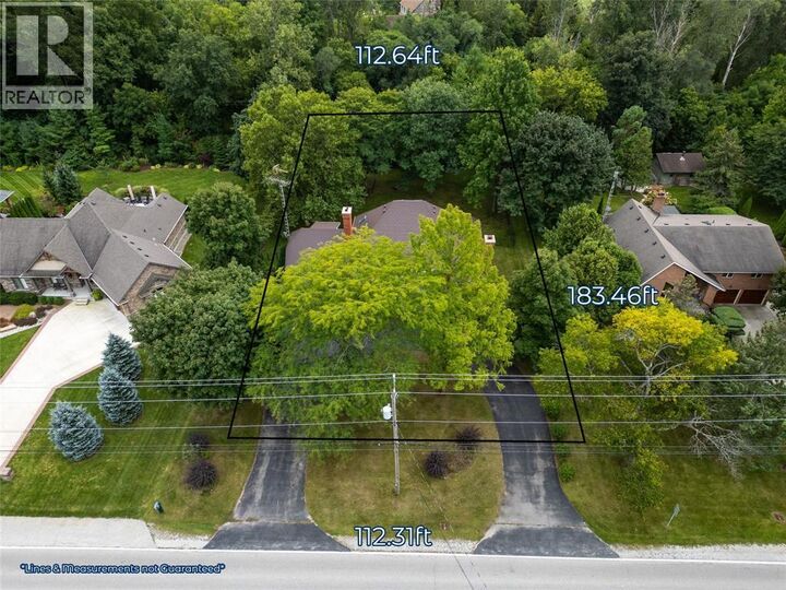 Photo de la propriété:  1821 Blackwell Road  ON N7T 7H4 