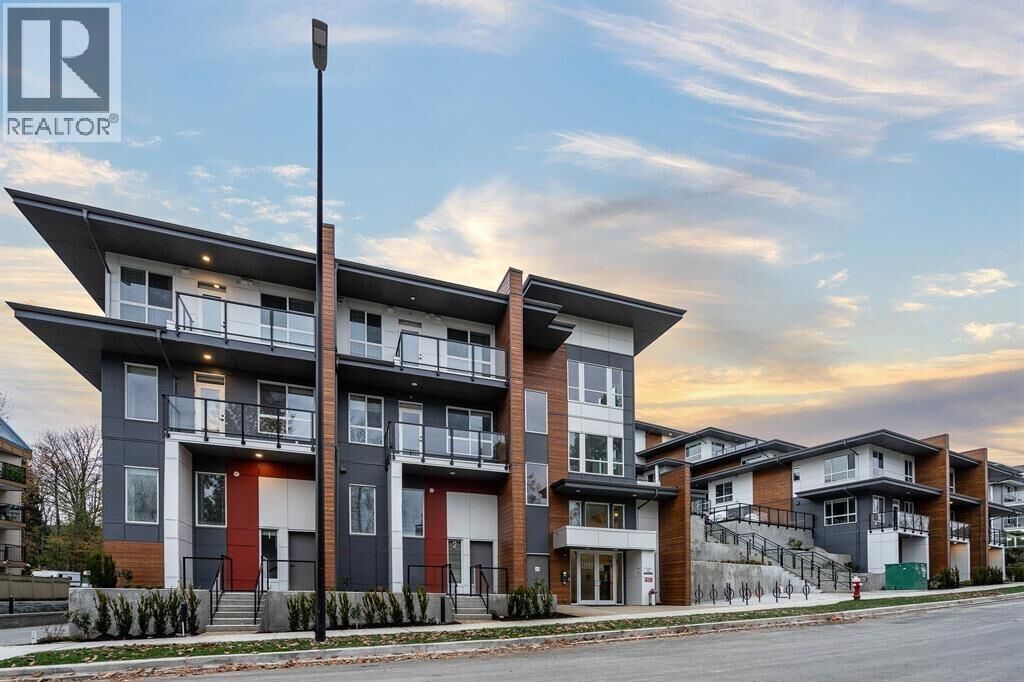 Property Photo:  11655 Fraser Street 411  BC V2X 6W9 