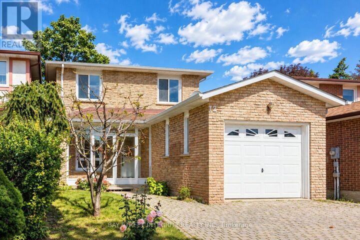 Property Photo: 12 Charnwood Place ON L3T 5H3